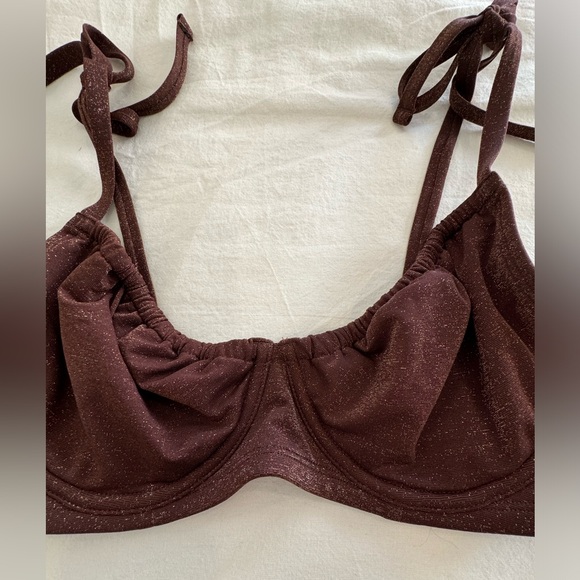 NWT Abercrombie and Fitch curve love tie strap underwire bikini top size small - Picture 3 of 4